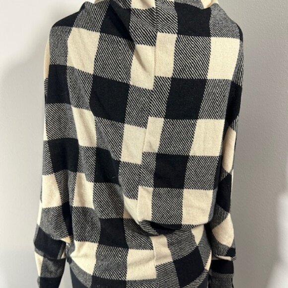 MTS Black and Cream Plaid Cowl Neck Top   8600  NWT Boutique - Picture 3 of 12